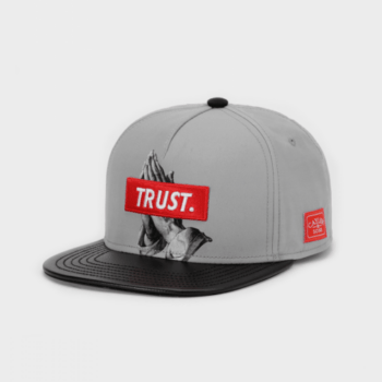 Snapback kšiltovka Cayler & Sons Trust Prague 950 Kč