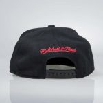 Kšiltovka Mitchell & Ness Chicago Bulls WOOL SOLID NL15Z Praha