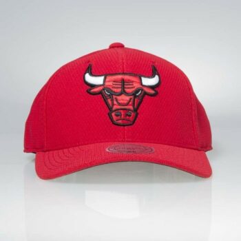 Kšiltovka Mitchell & Ness Chicago Bulls Hexagon Jersey Mesh Hook and Loop 745 Kč