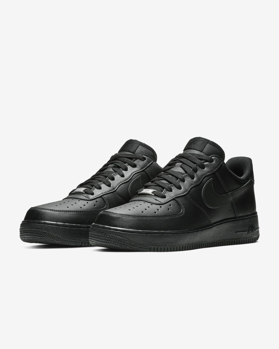 Pánské tenisky Nike Air Force 1 07 černé koupit