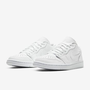 Pánské tenisky Nike Air Jordan 1 Low bílé sleva